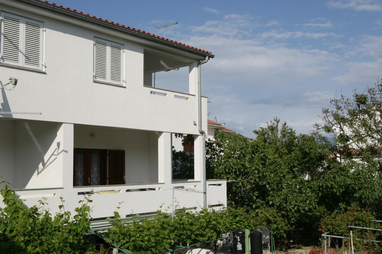 Apartments Nada Башка Экстерьер фото