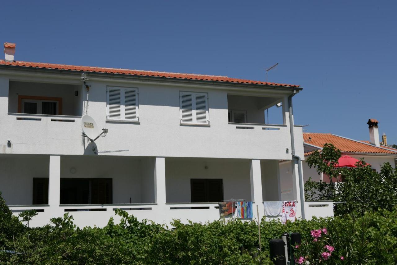 Apartments Nada Башка Экстерьер фото